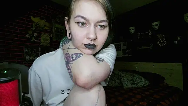 MoorderxDoll Adlı Modelin Canlı XXX Sohbeti