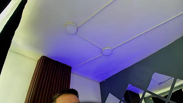 Chat +18 de Ander_cooper1 ao vivo
