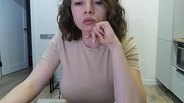 Selenneh: απευθείας συνομιλία ΧΧΧ