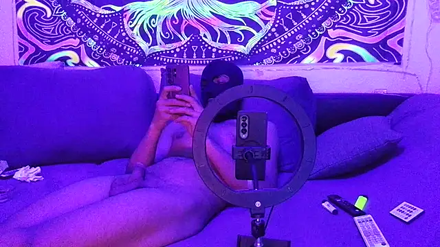 Moh_197 即時 XXX 聊天