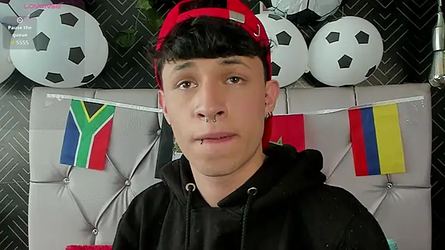 Živý XXX chat Axel__Evans