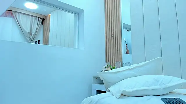 adams_bobby: απευθείας συνομιλία ΧΧΧ