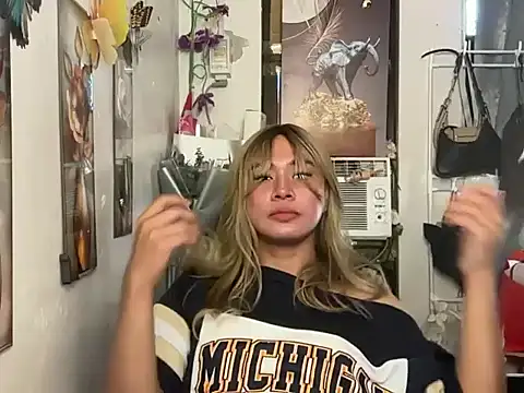 Miss_CandyXのライブXXXチャット