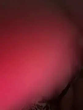 Chat +18 de Anajuloirin ao vivo