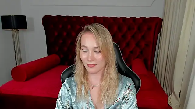ElaraVoltage – Live XXX-chat