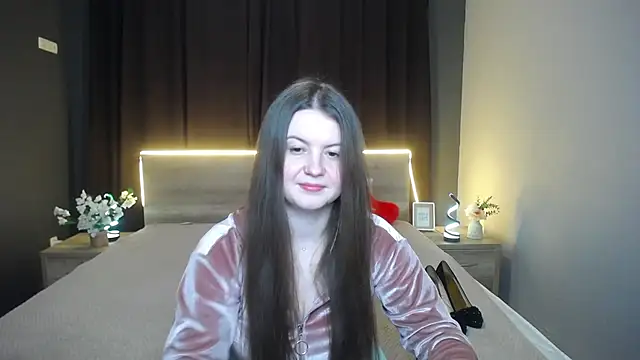 Chatroom XXX en direct de MavkaCute