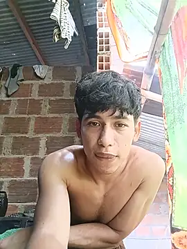 Andres123cv 即時 XXX 聊天