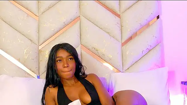 AlanaDoll's Live XXX Chat