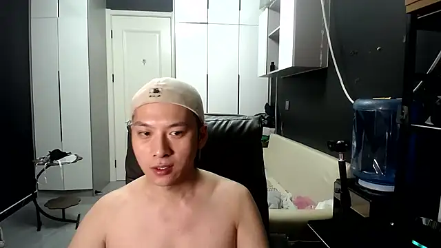 Chat XXX en directo de yichen008