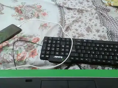 Chat +18 de queenzulfa ao vivo