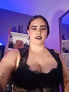 צ'אט XXX בשידור חי של MariaGaitan
