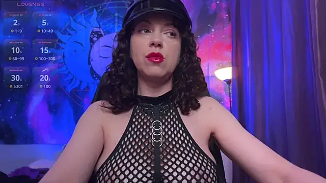 Chat XXX en directo de Helena__Femdom