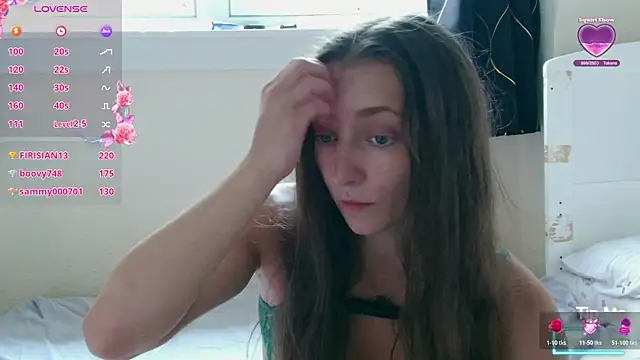 Milky_flexy_cat élő XXX-chatje