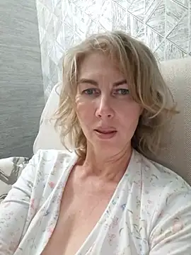 stellahere8 – Naživo XXX chat