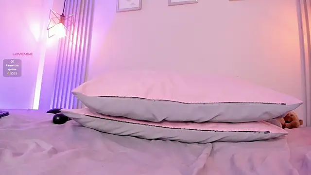 Chatroom XXX en direct de Sallyrosee_