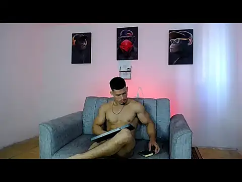 Show modela Ethan_rodgers01 na web-kameri