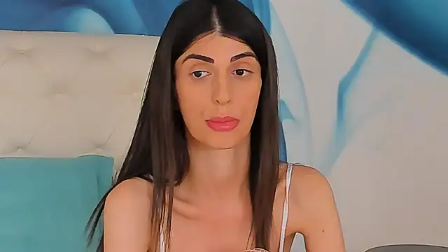 SkinnyDolly's Live XXX Chat