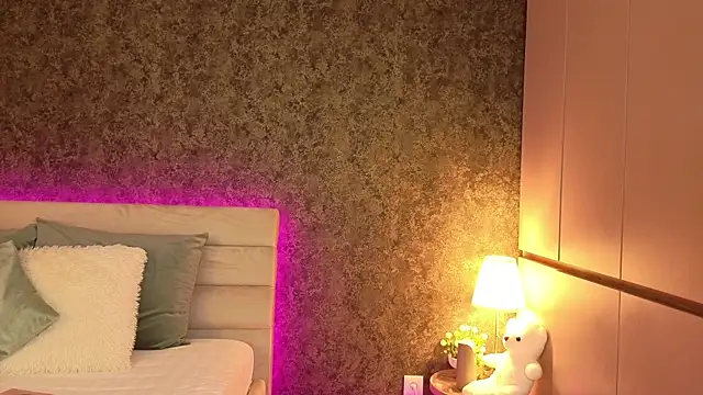 ChloeBelleXのライブXXXチャット