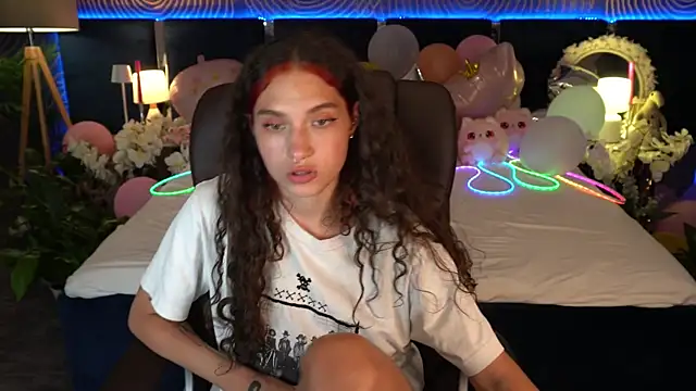 BabyFlowerr 라이브 XXX 채팅