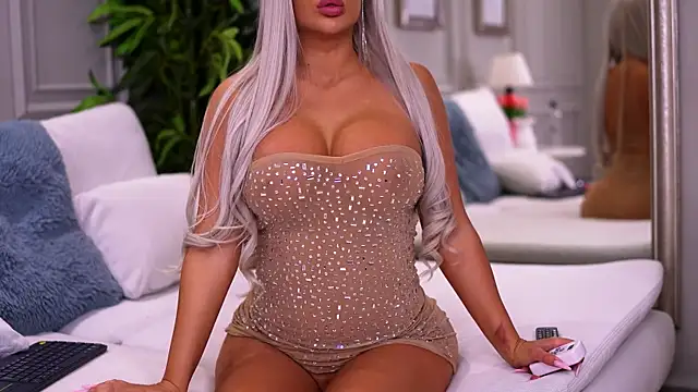 RoseDolll Chat XXX live