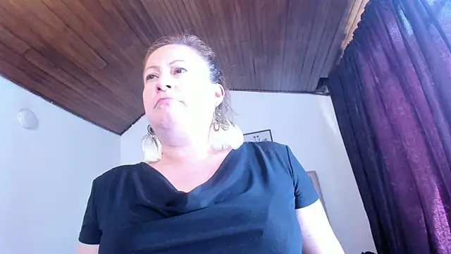 MonyCassius' Live XXX Chat