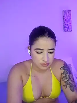 martina_connor1's Live XXX Chat