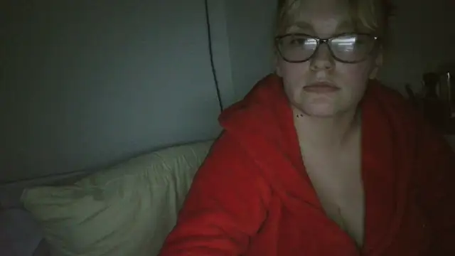 Chatroom XXX en direct de PrincessTeyxxx
