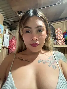 WildStars' Live XXX Chat