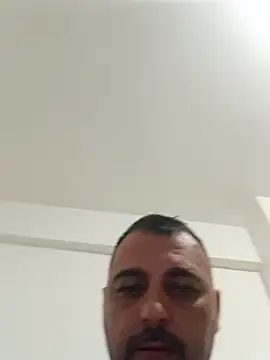 Mirkoxxx@xh Live XXX-chat