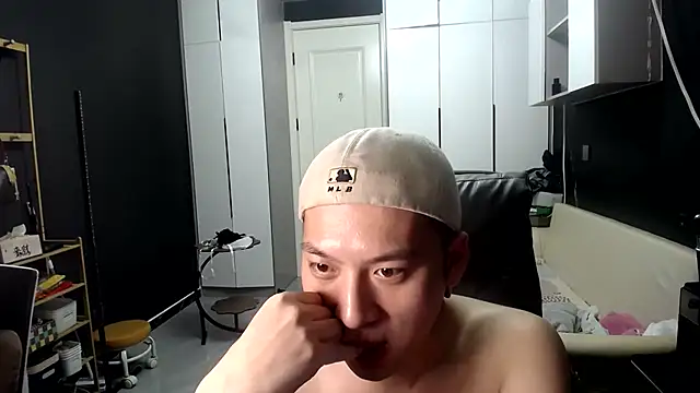 yichen008 现场XXX聊天