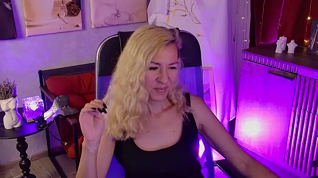 Czat XXX na żywo – DonnaSmitth