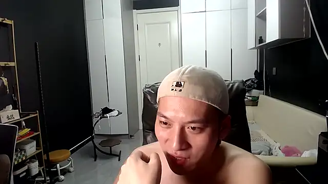yichen008 即時 XXX 聊天