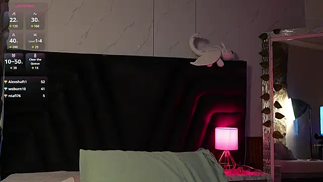 Chat XXX en directo de cattaleeyaa