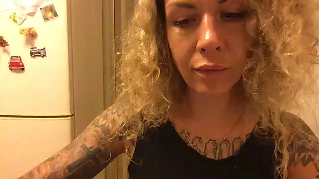 Olyviaa – Naživo XXX chat