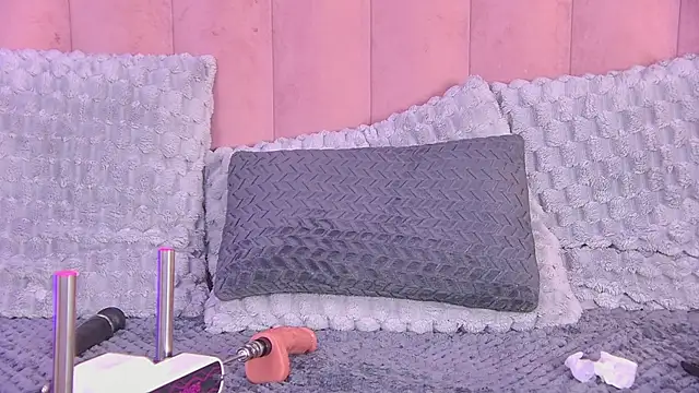 OlliviaRoss Chat XXX in diretta