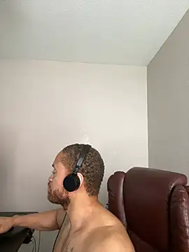 Fathero1time's Live XXX Chat