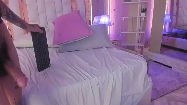 Živý XXX chat Goldentemptation_