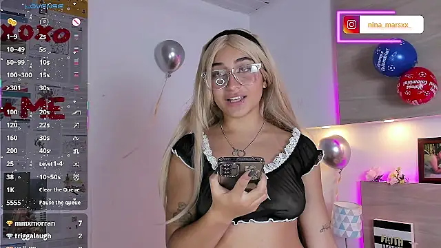 Nina-Mars 라이브 XXX 채팅