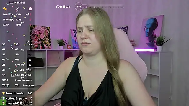 Megan_Violer élő XXX-chatje