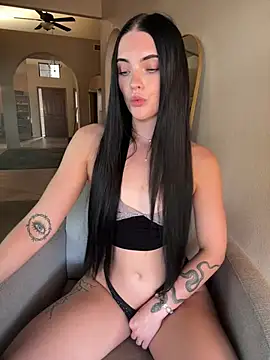 Chat +18 de KarissaChantelle ao vivo