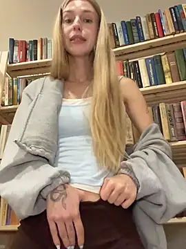 Czat XXX na żywo – kira_mia