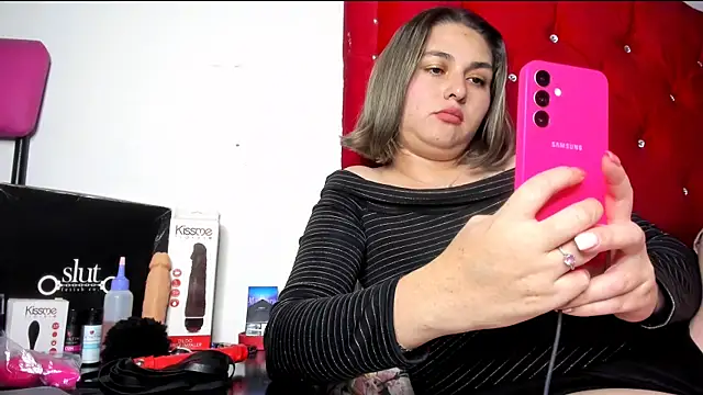 Chat XXX en directo de Sofia__bella