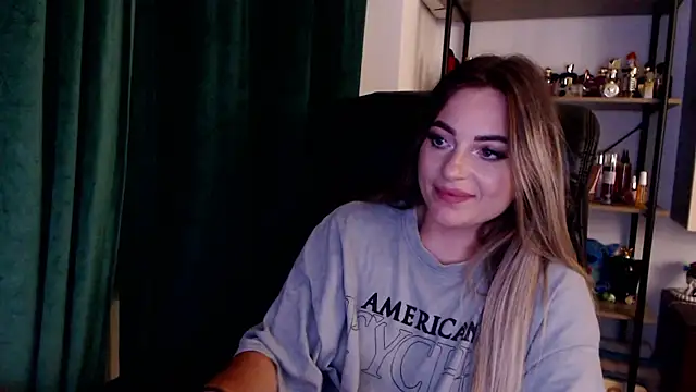 Rania_Stitch Chat XXX live