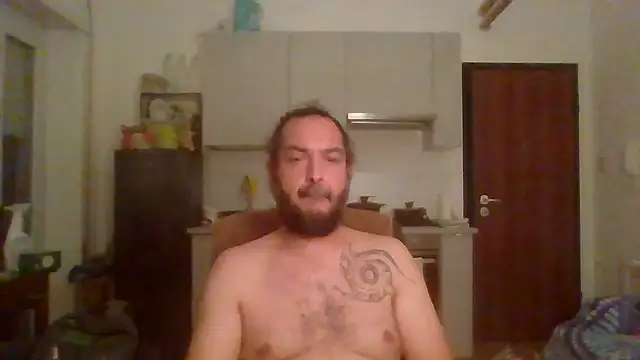 ulysses85 Live XXX-Chat