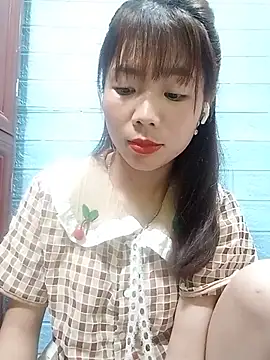 AmyLinee01 现场XXX聊天