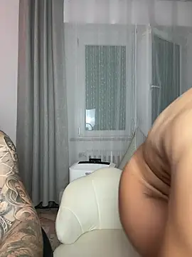 Bandy_bandy's Live XXX Chat