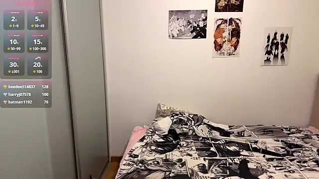 ElfriedaZwack 现场XXX聊天