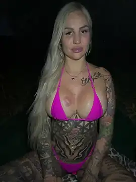 Chat XXX ao vivo de CoraDiamond