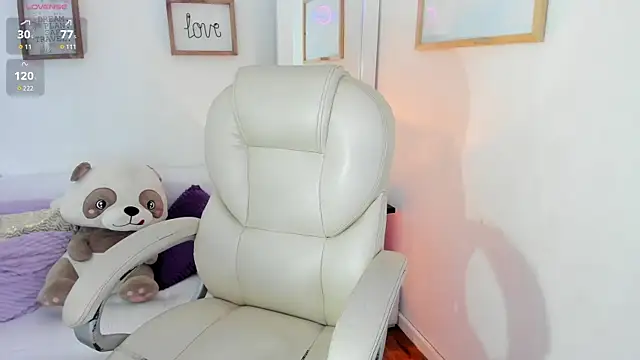 zobe_love – Naživo XXX chat