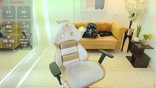 Shady_bug Live XXX Chat